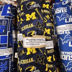 Michigan Wolverines Microwavable Heating Pack